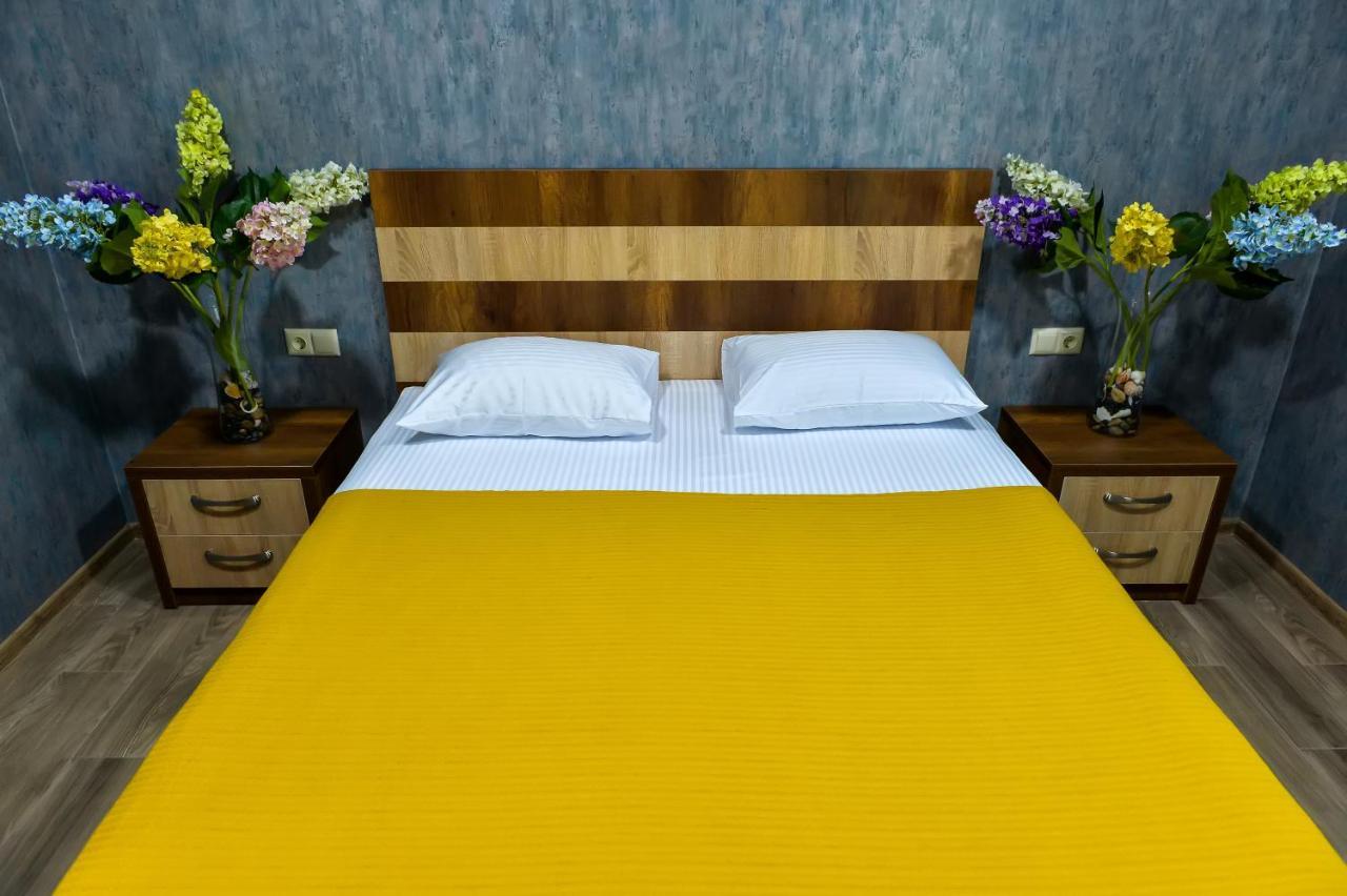 Lions Apartment Уреки Экстерьер фото